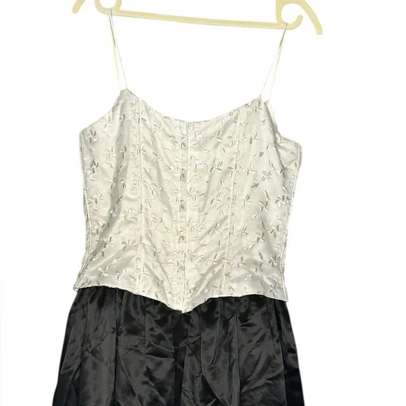 Vintage Gunne Sax Elegant Black and White Evening Gown 13/14 - Picture 5 of 6